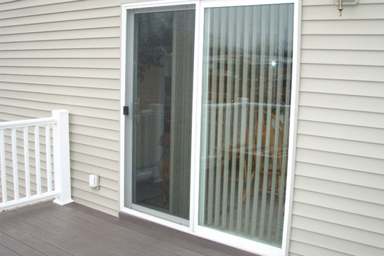 Foothill Farms-screen-door-repair